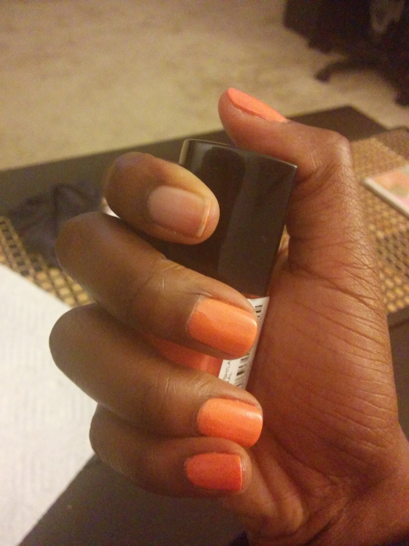 Illustration for article titled Easy Trick for an At-Home Mani
